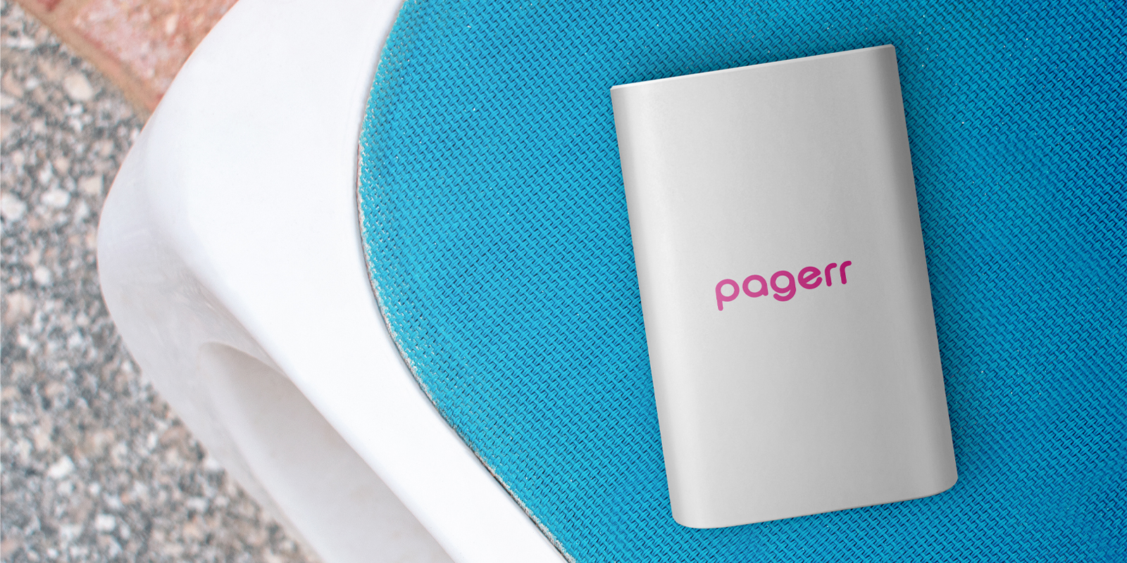 Chargers & power banks in Seville - Print with Pagerr